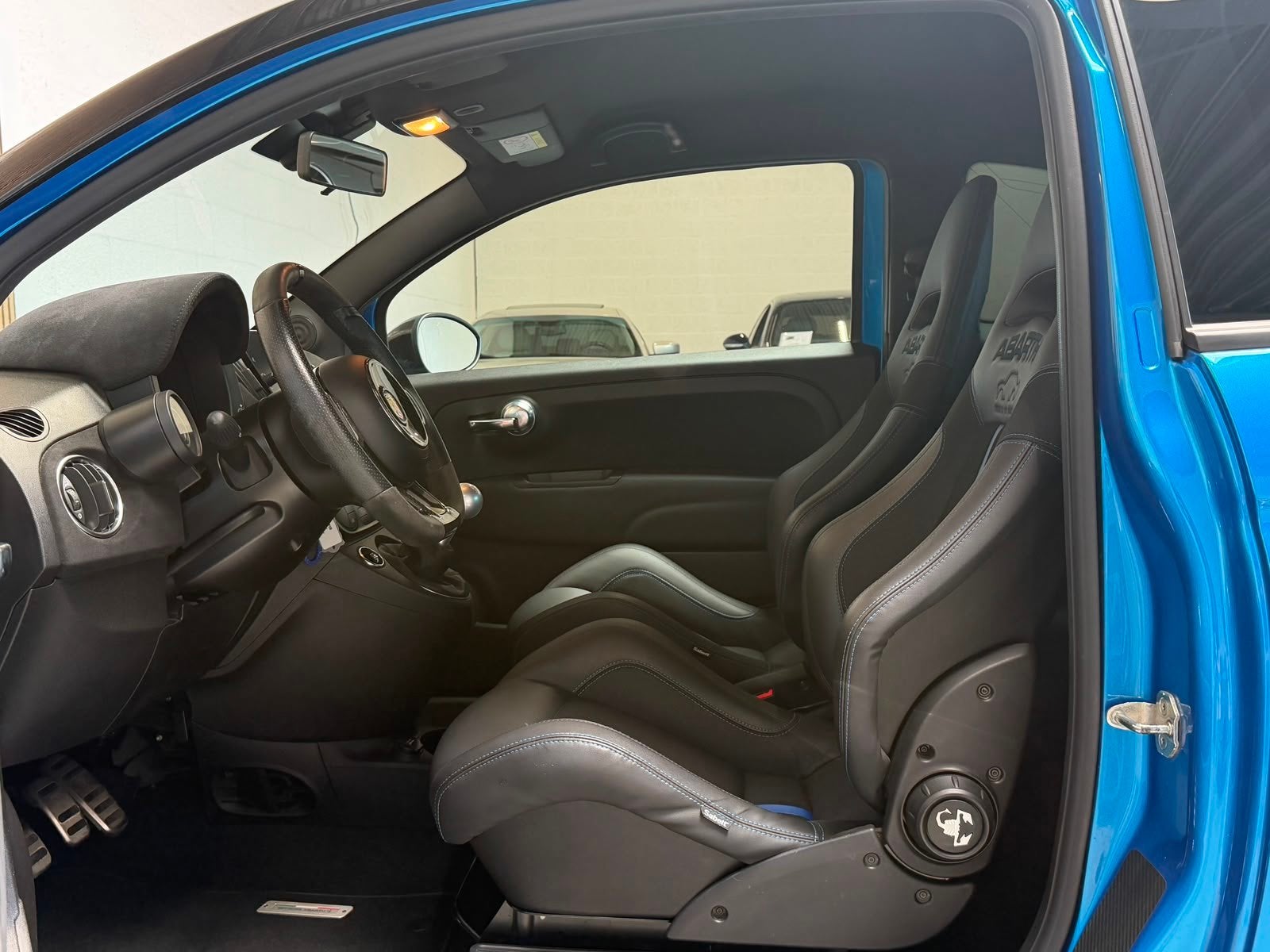 Abarth 695 Competizione Tributo 131 Rally - SABELT - BEATS -, Auto's, Voorwielaandrijving, Gebruikt, Zwart, 4 cilinders