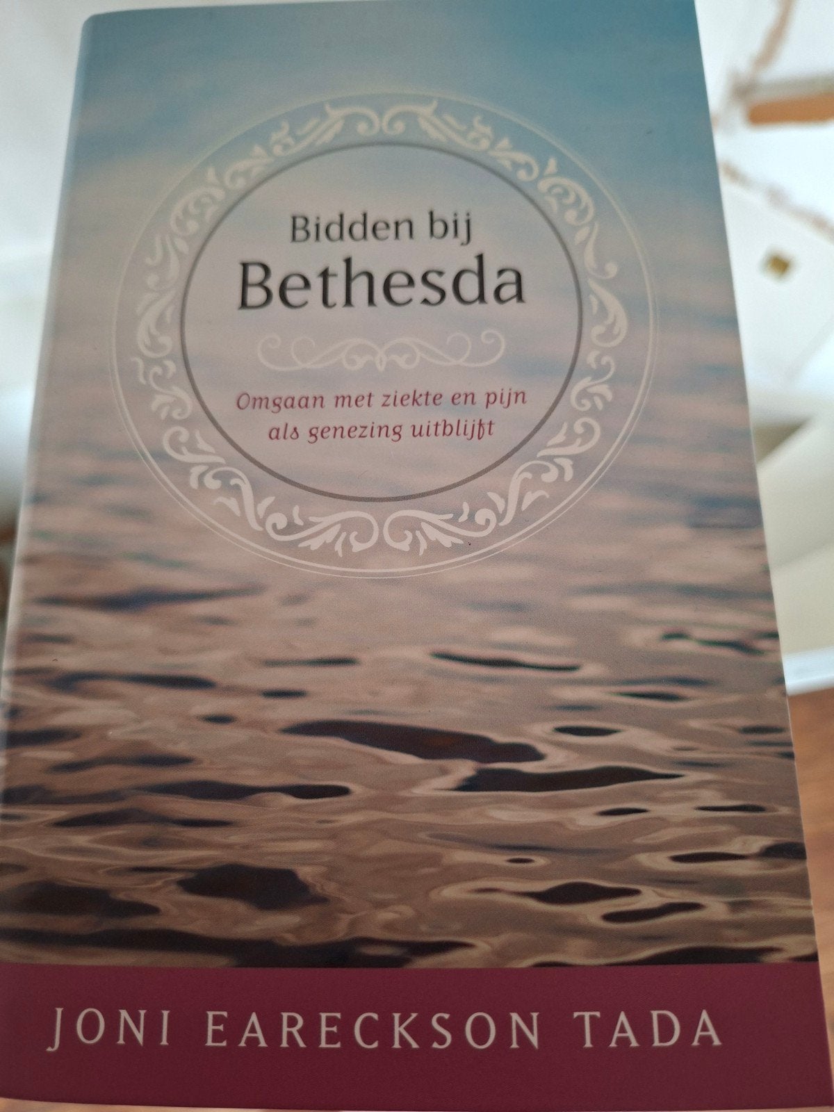 Bidden bij Bethesda - Joni Eareckson Tada, Ophalen of Verzenden, Gelezen, Joni Eareckson Tada, Christendom | Protestants