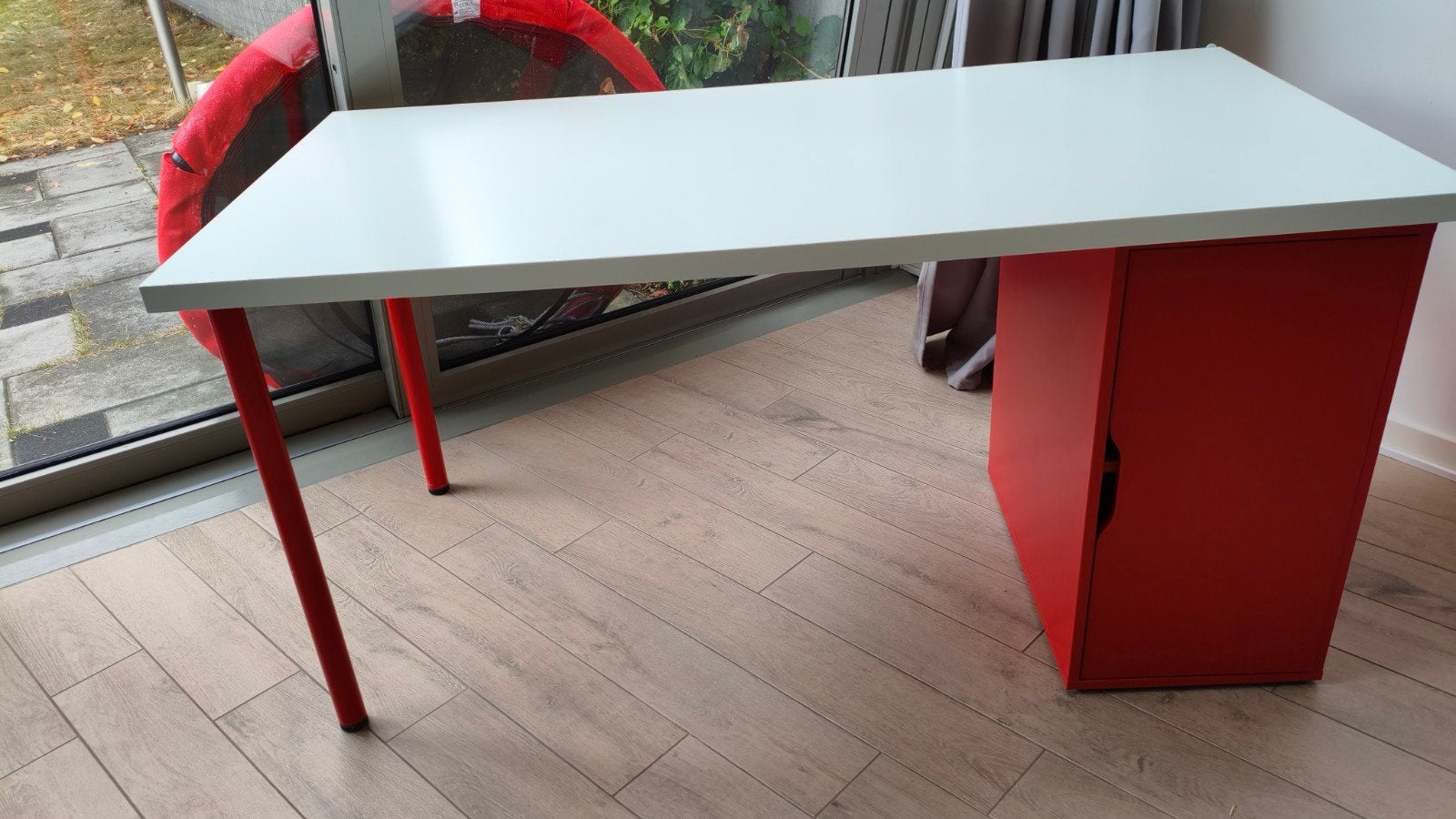 IKEA Desk – Great Home Office / Study Desk, Huis en Inrichting, Ophalen