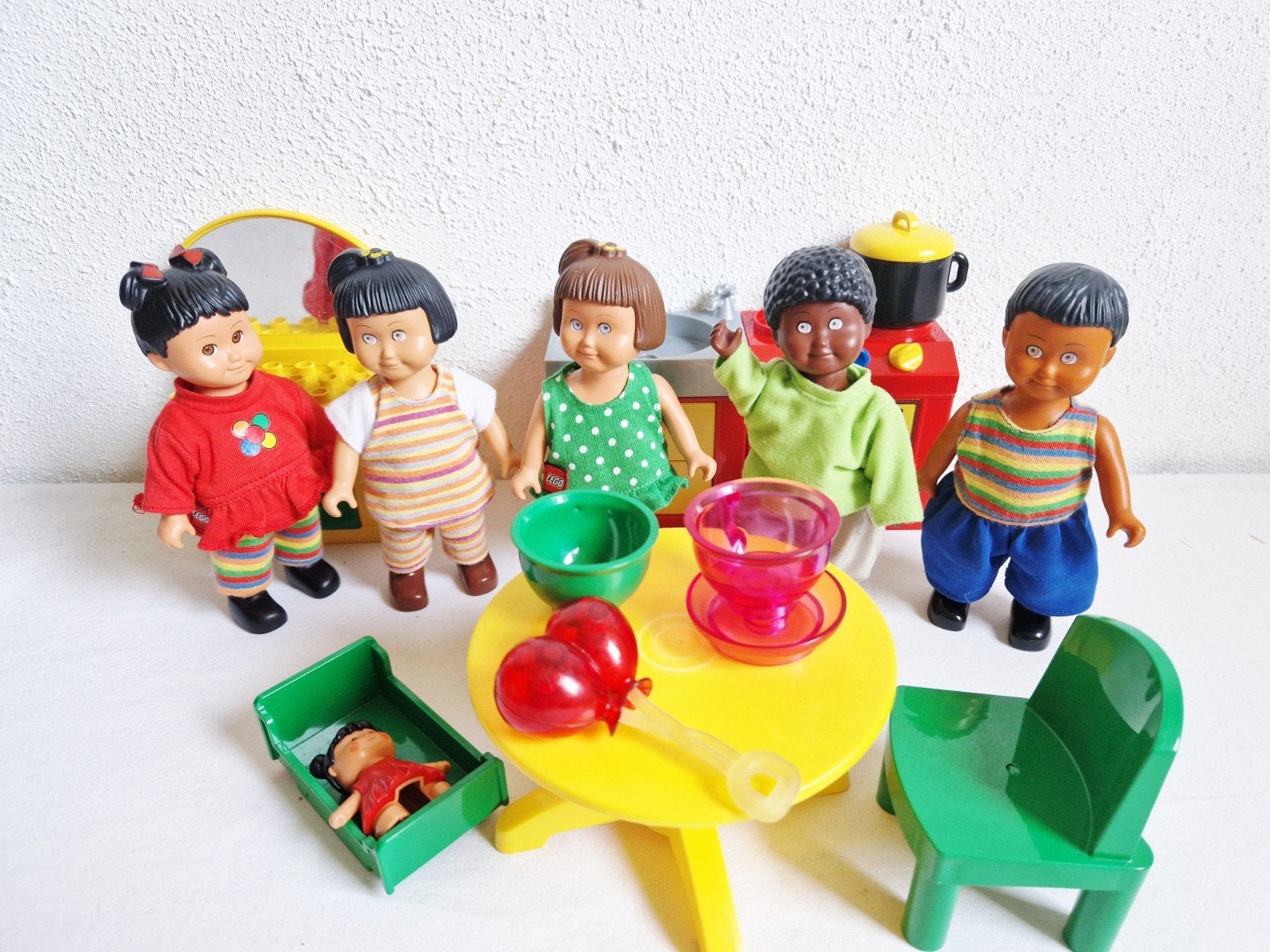 Duplo dolls multicultureel jongens en meisjes getint blank, Kinderen en Baby's, Speelgoed | Duplo en Lego, Ophalen of Verzenden
