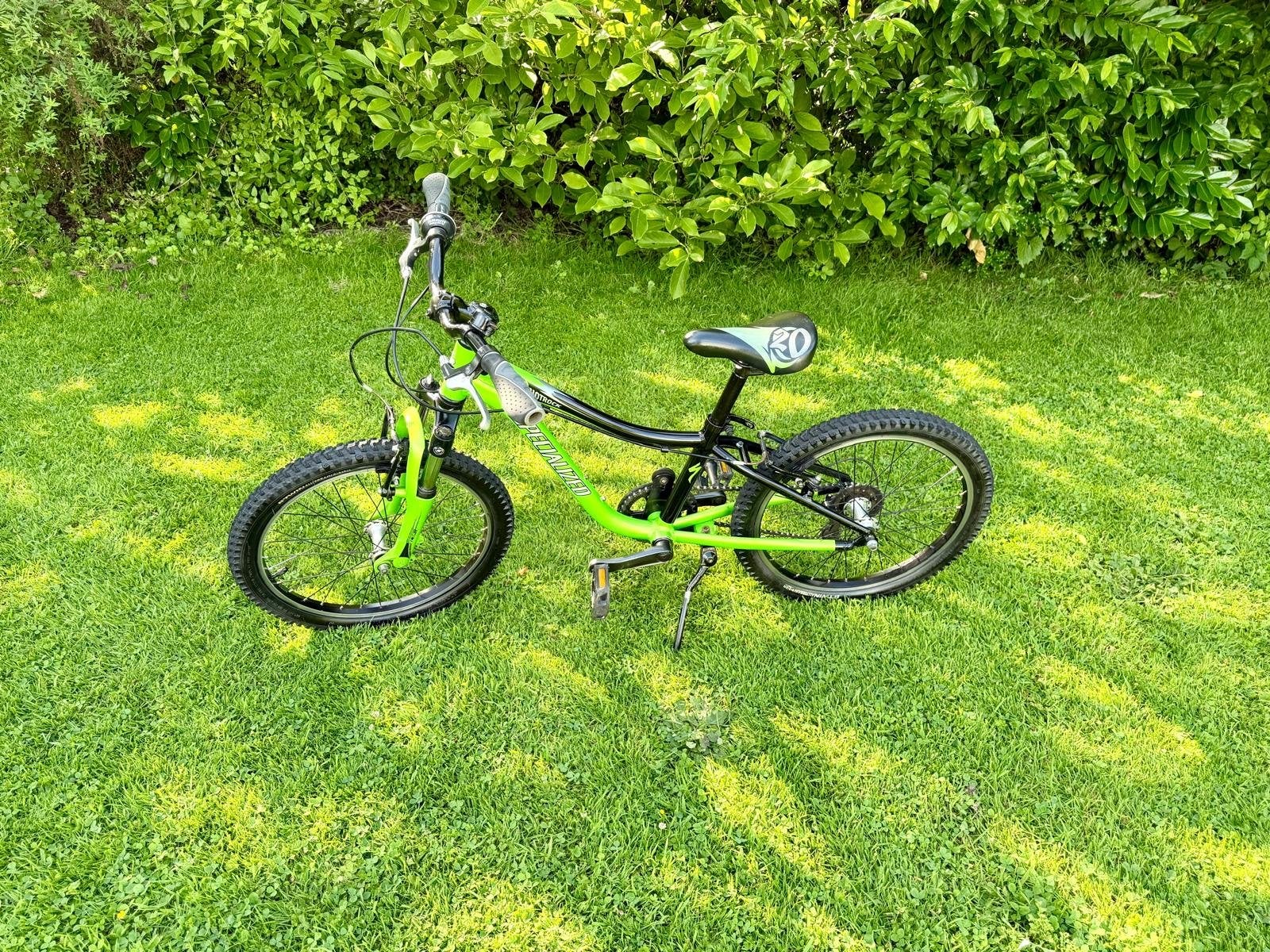 Specialized Hotrock 20 inch kinderfiets, Fietsen en Brommers, Fietsen | Kinderfietsjes, Ophalen, Gebruikt, Velgrem, 20 inch of meer