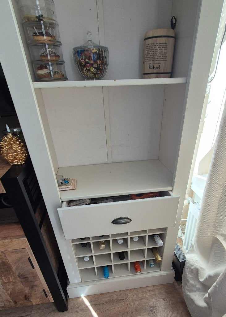 Wijnkast met planken en lade - boekenkast, Huis en Inrichting, Ophalen, Gebruikt, Hout, 15 tot 25 flessen