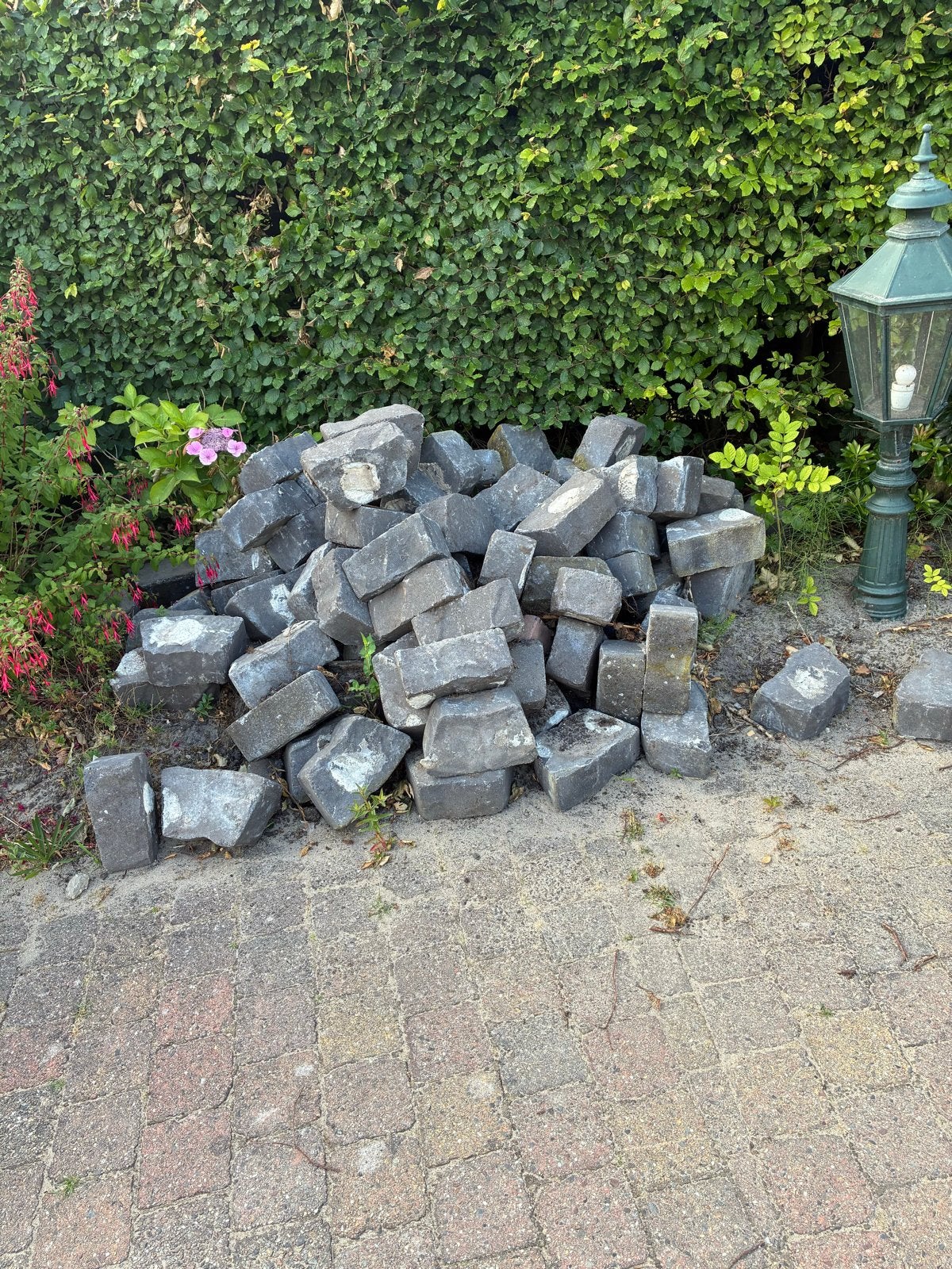 Blokken- ca. 10 m², Tuin en Terras, Ophalen, Gebruikt, Klinkers, 10 m² of meer