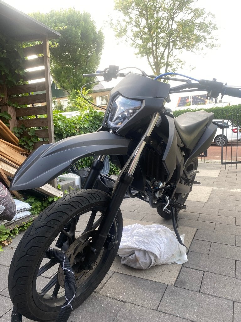 Derbi Senda DRD project, Fietsen en Brommers, Brommers | Derbi, Ophalen, 6 versnellingen, Gebruikt, Maximaal 45 km/u