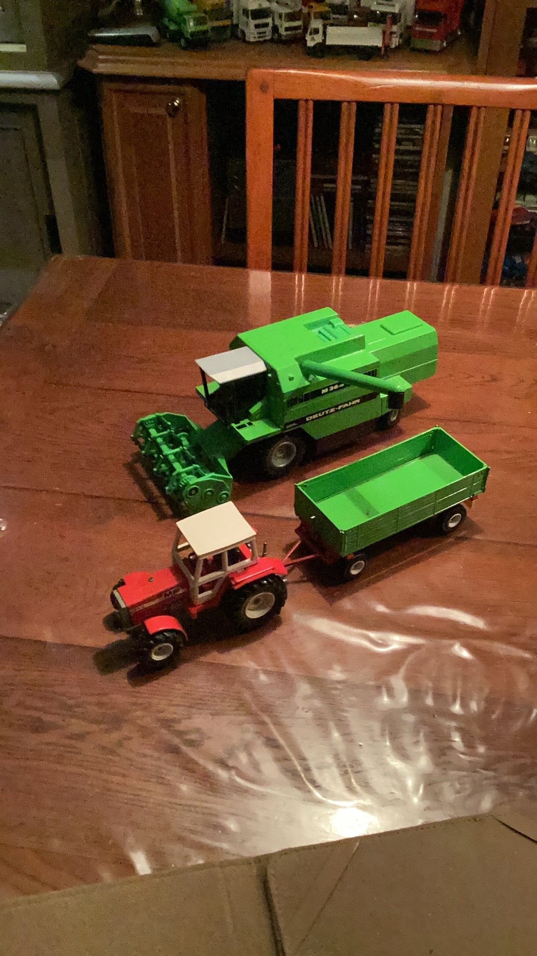 Siku oogst set maaidorser en tractor met kipkar, Ophalen of Verzenden, Gebruikt, Tractor of Landbouw, SIKU