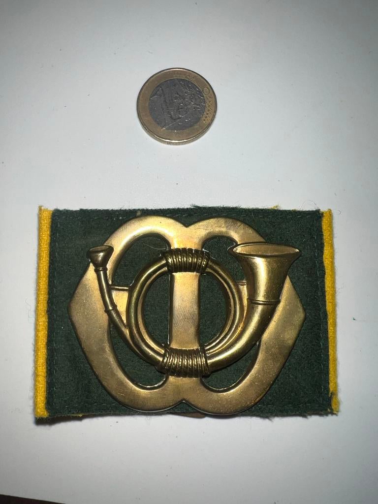 Embleem 12e Garderegiment 'Garde Jagers', Verzamelen, Militaria | Algemeen, Landmacht, Embleem of Badge, Nederland, Ophalen of Verzenden