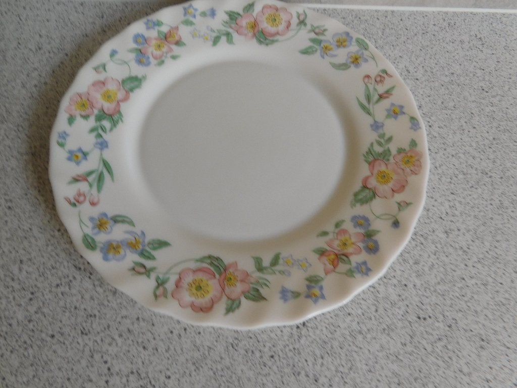 Arcopal Bord 20 cm Champêtre Melkglas Vintage France, Huis en Inrichting, Overige merken, Vintage, Ophalen of Verzenden, Bord(en)