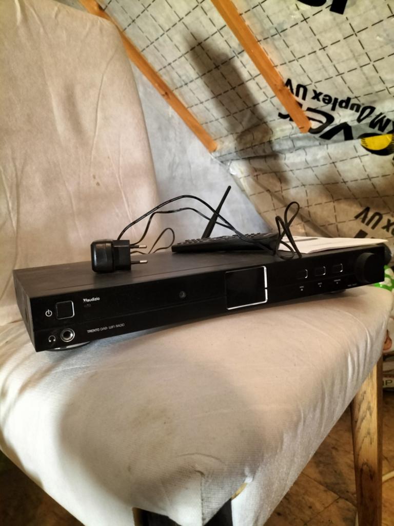 Audizio TRENTO Internetradio DAB+ Radio met afstandsbedienin, Ophalen, Zo goed als nieuw, Radio
