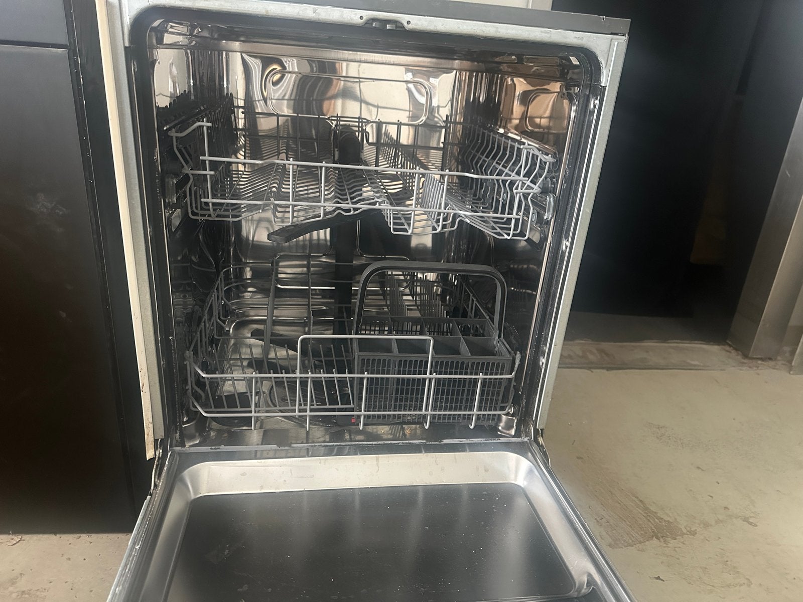 Ikea inbouwvaatwasser met zwart kastje, nette staat, Ophalen, Gebruikt, 60 cm of meer, Eco programma