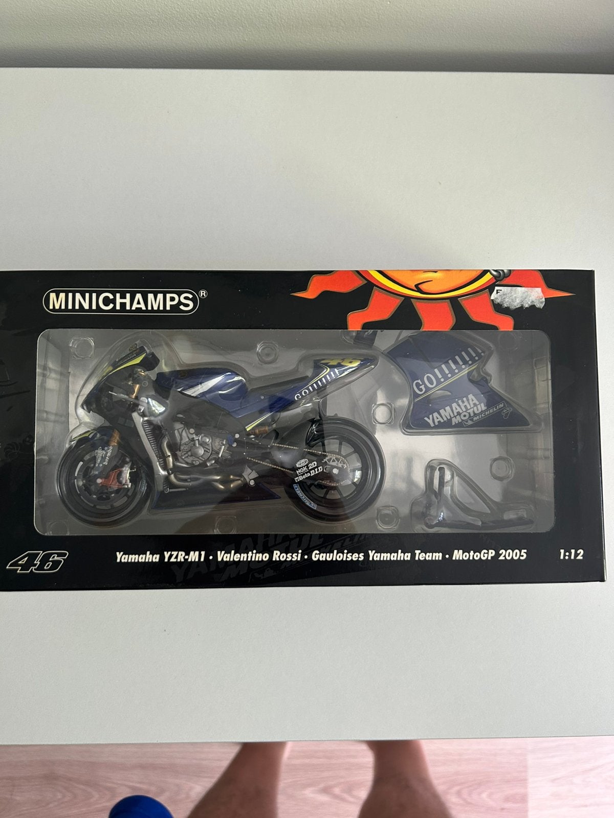 Minichamps Motogp 2005 Yamaha YZR-M1 Rossi Gauloises 1/12, Ophalen of Verzenden, Zo goed als nieuw, 1:9 t/m 1:12, Motor