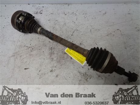 Volkswagen Golf 1.2 TSi 2009-2012 Aandrijfas links, Gebruikt, -, Volkswagen, Herkomst onderdeel bekend