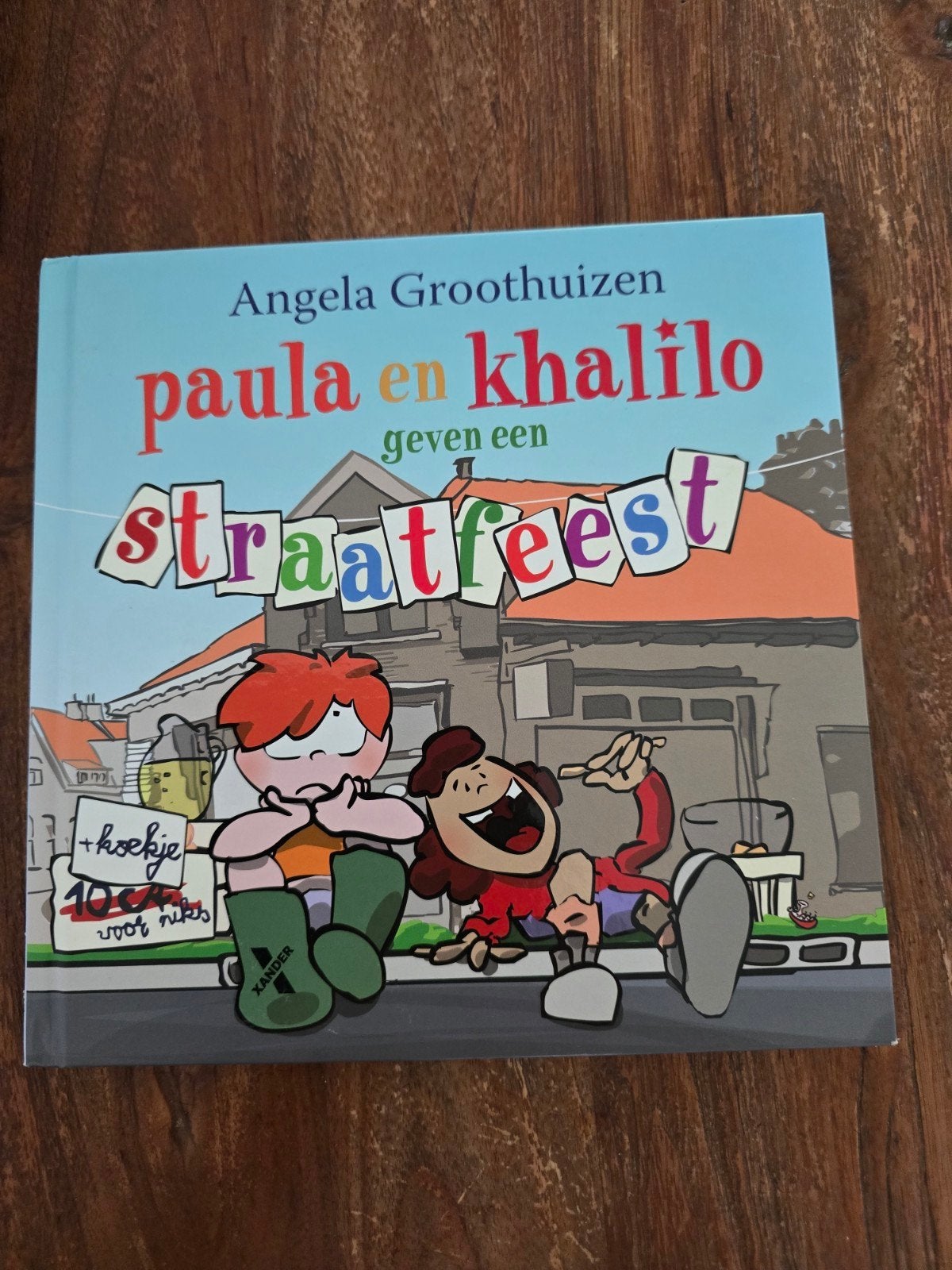 Paula en Khalilo geven een straatfeest - Angela Groothuizen, Ophalen of Verzenden, Zo goed als nieuw, Angela Groothuizen, Fictie algemeen