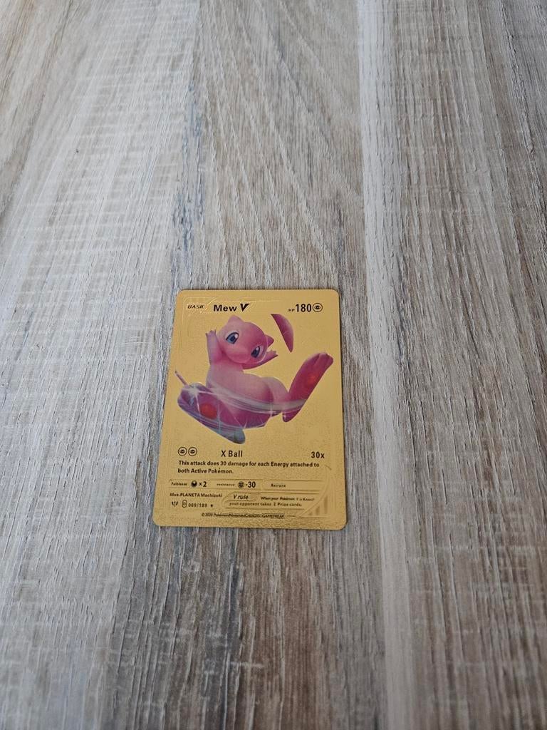Mew V Gold metal pokemon card, Ophalen of Verzenden, Zo goed als nieuw