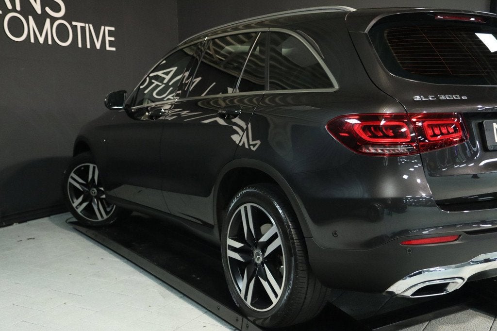 Mercedes-Benz GLC-klasse 300e 4MATIC / PANODAK / 360 / BURME, Automaat, Gebruikt, Zwart, 4 cilinders