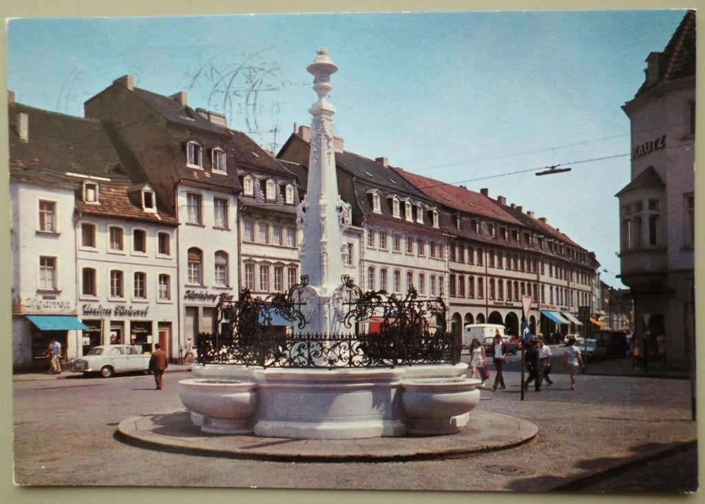 Saarbrucken - Duitsland - markt - oude autos - Peugeot, Ophalen of Verzenden, 1960 tot 1980, Gelopen, Duitsland