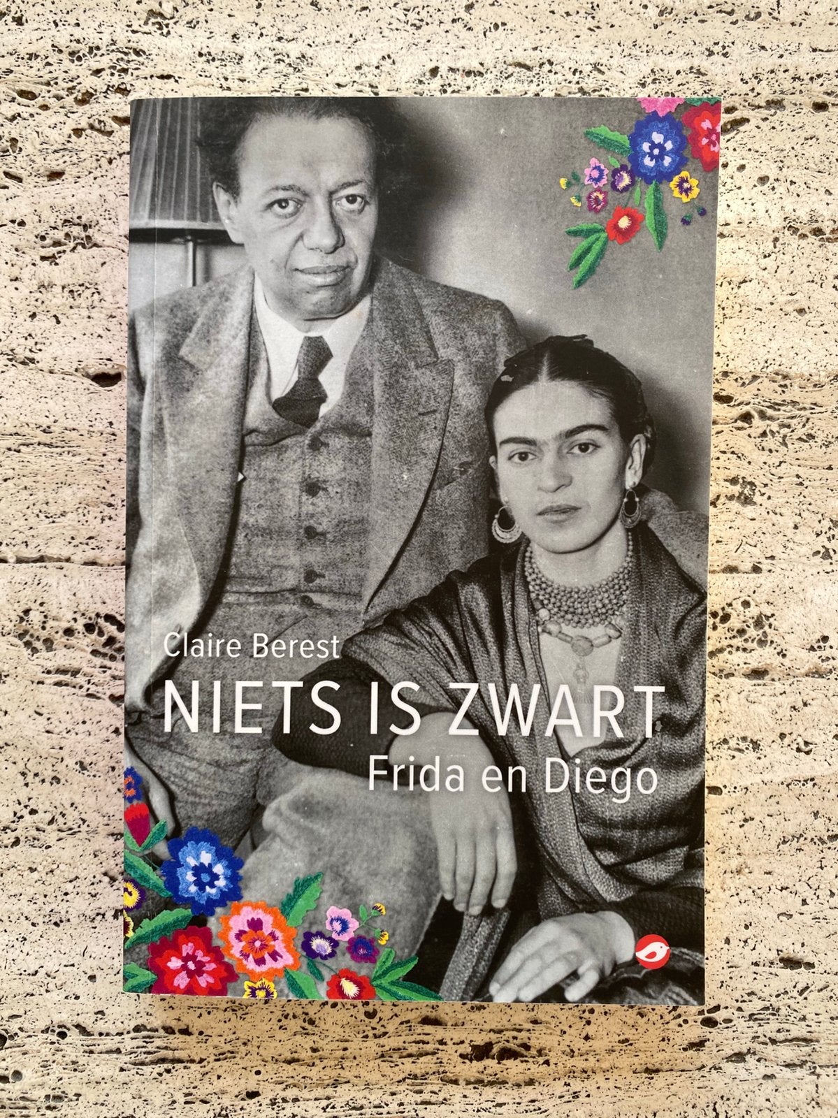 Niets is zwart ~ Claire Berest, Ophalen of Verzenden, Zo goed als nieuw