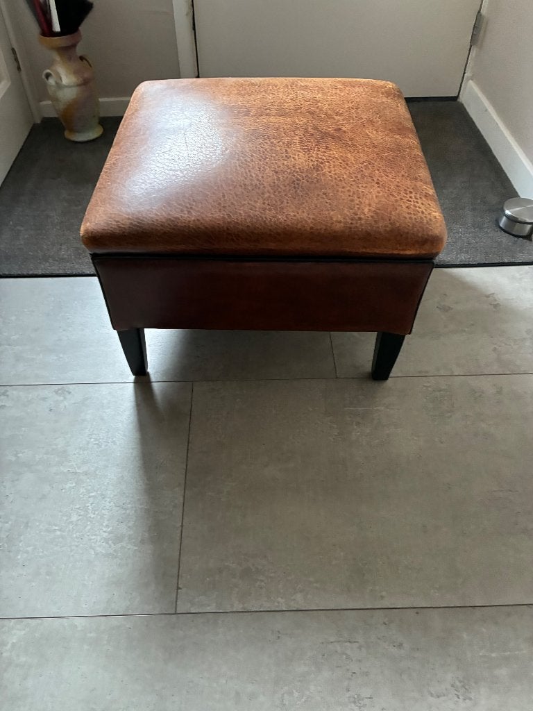 Hocker/Poef Schapenleer, Ophalen