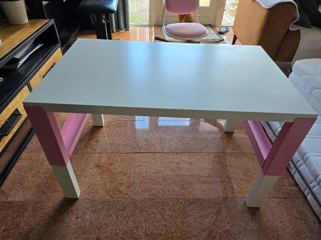 Wit/roze kindertafel / speeltafel, Ophalen, Gebruikt, Tafel(s)