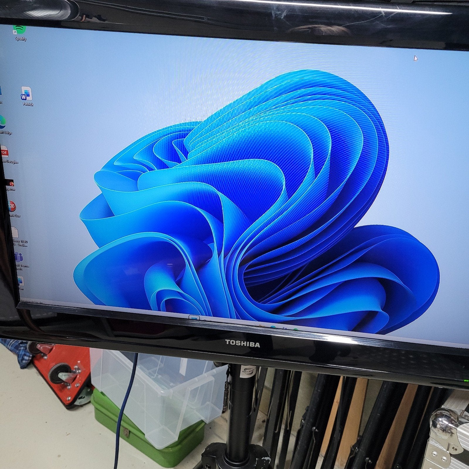 Toshiba TV 93 cm (36 inch) met tas en afstandsbediening, Ophalen of Verzenden