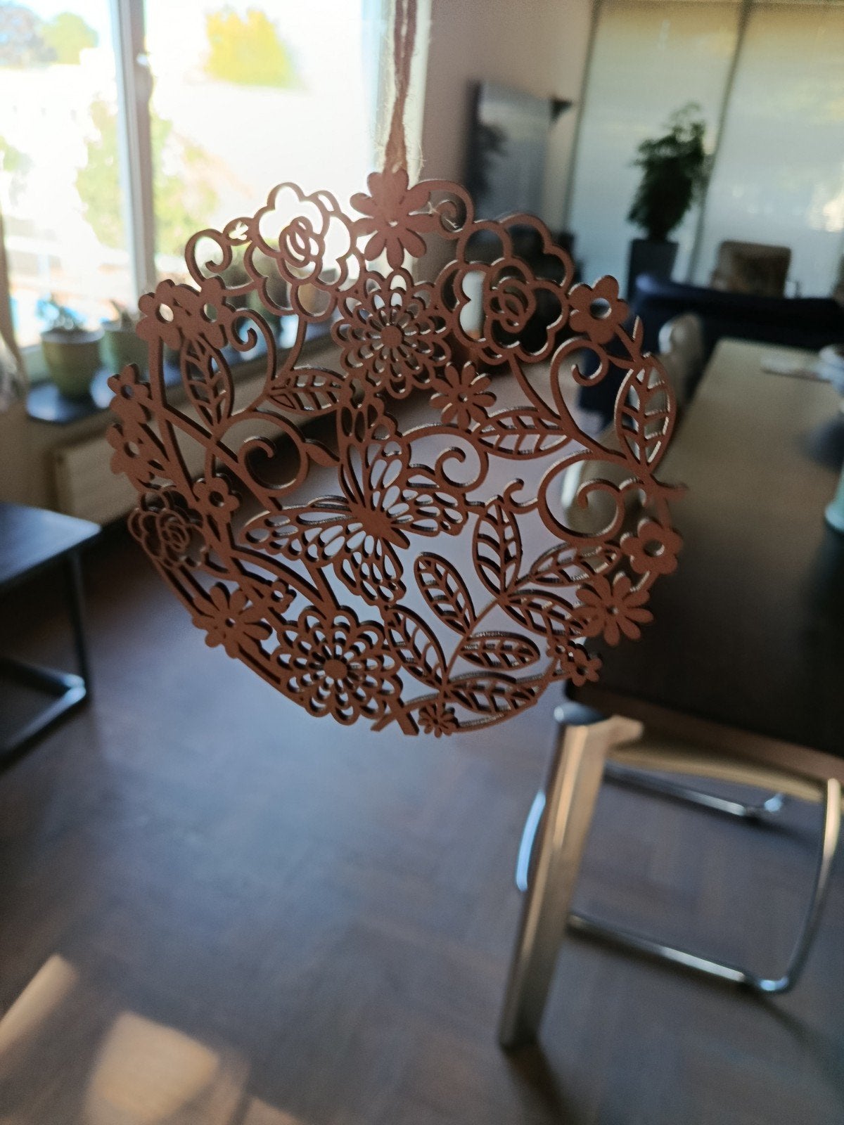 Houten decoratie hanger vlinder en bloemen, Huis en Inrichting, Hout, Nieuw, Roze, Ophalen of Verzenden
