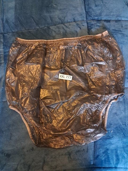 Nieuw plastic broekje XXL 777, Diversen, Verpleegmiddelen, Verzenden, Nieuw