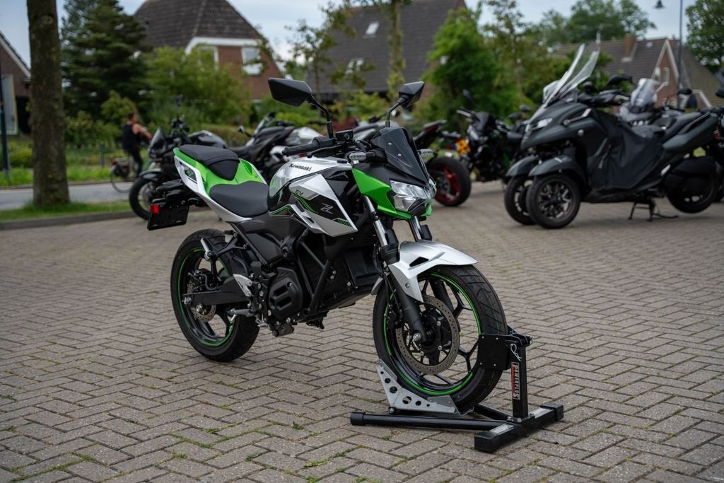 KAWASAKI Z-e1, Nieuw, Bedrijf, Overig, 11 kW of minder