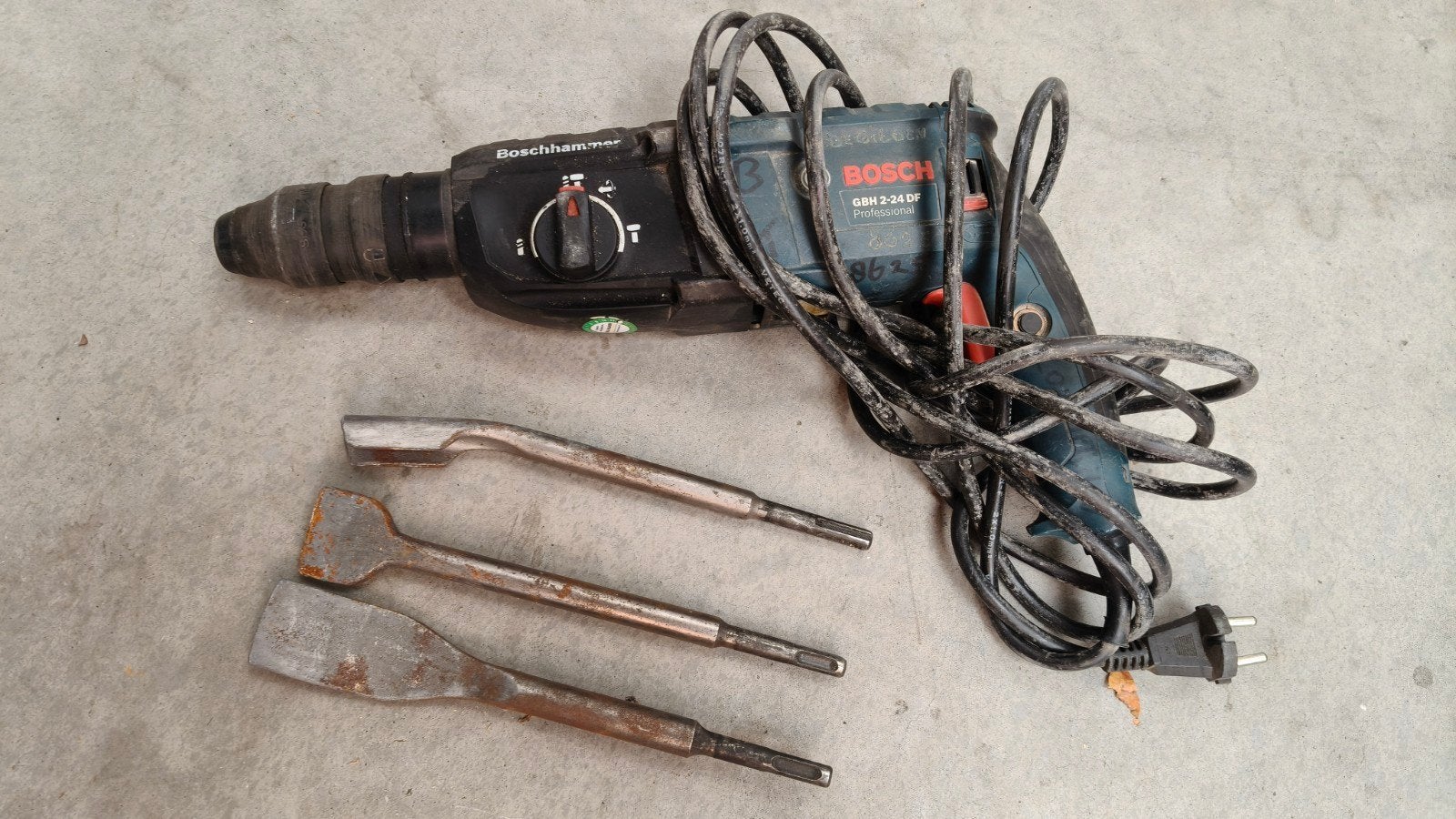 Bosch boorhamer sloophamer boormachine inclusief beitels, Ophalen, Boormachine