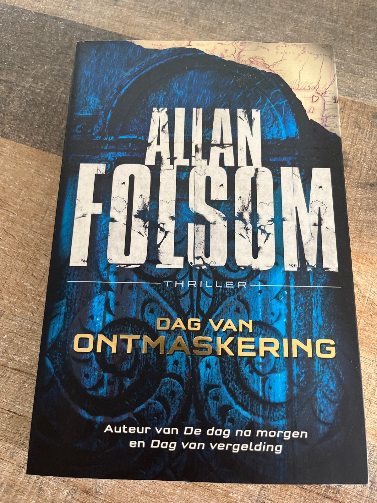 Allan Folsom - Dag van Ontmaskering (Thriller), Ophalen of Verzenden, Gelezen, Nederland