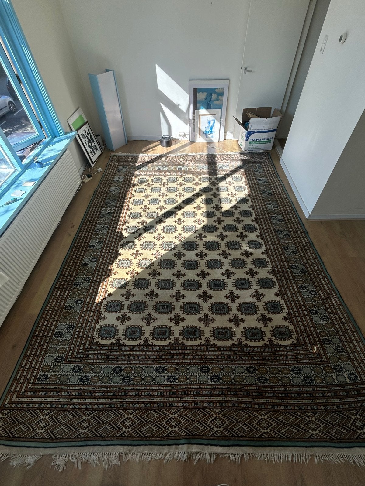 Prachtig Perzisch tapijt uit Teheran, ca. 4.40 x 3.40 m, Huis en Inrichting, Ophalen, Gebruikt, Blauw, 200 cm of meer