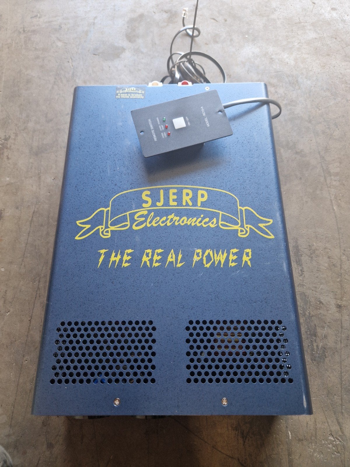 CTEK 24v acculader, Sjerp 24>220v omvormer,  27 MC President, Ophalen of Verzenden, Nieuw, Universele onderdelen