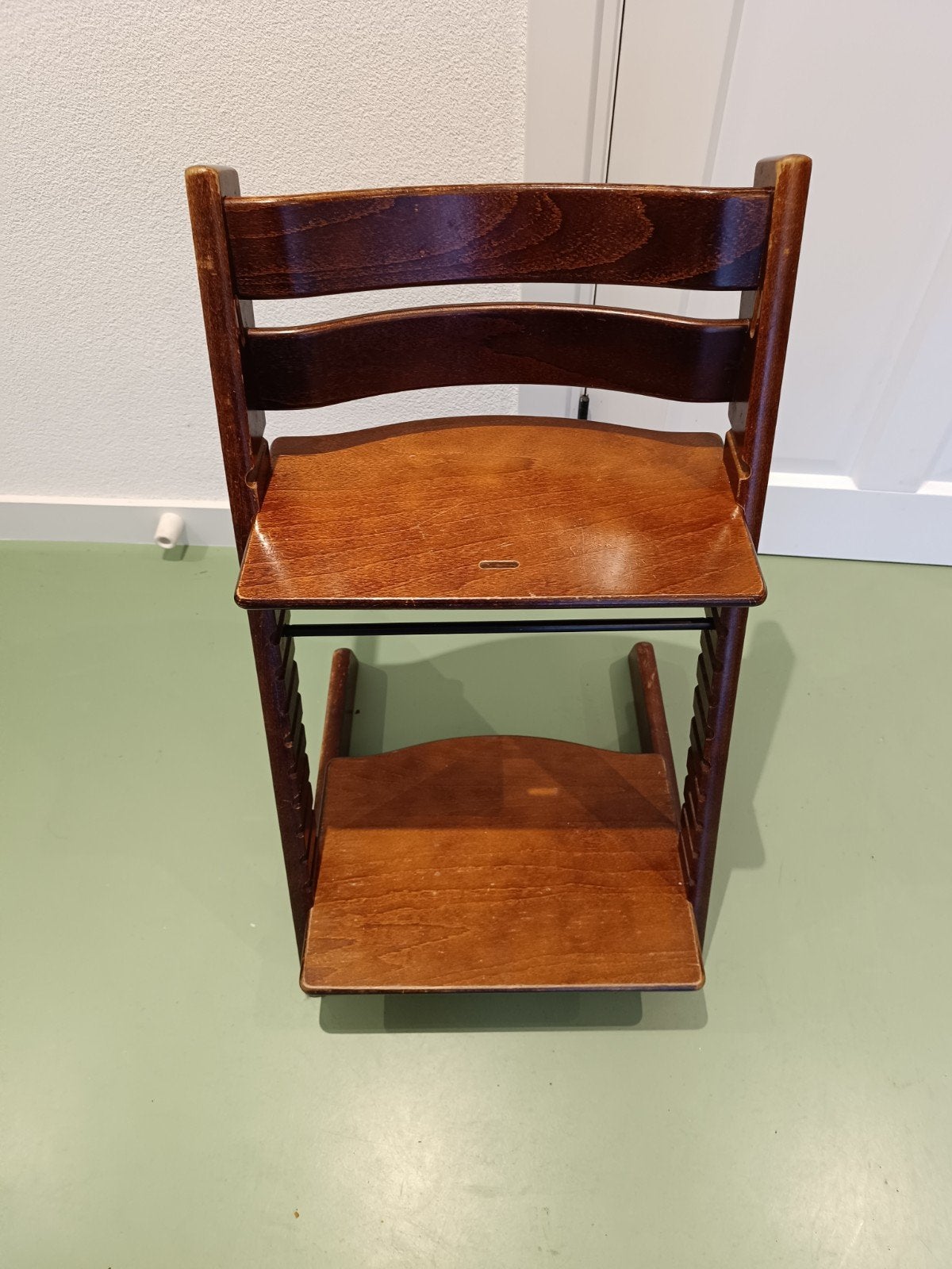 Stokke Tripp Trapp meegroeistoel - Walnootkleur, Ophalen, Gebruikt, Meegroeistoel