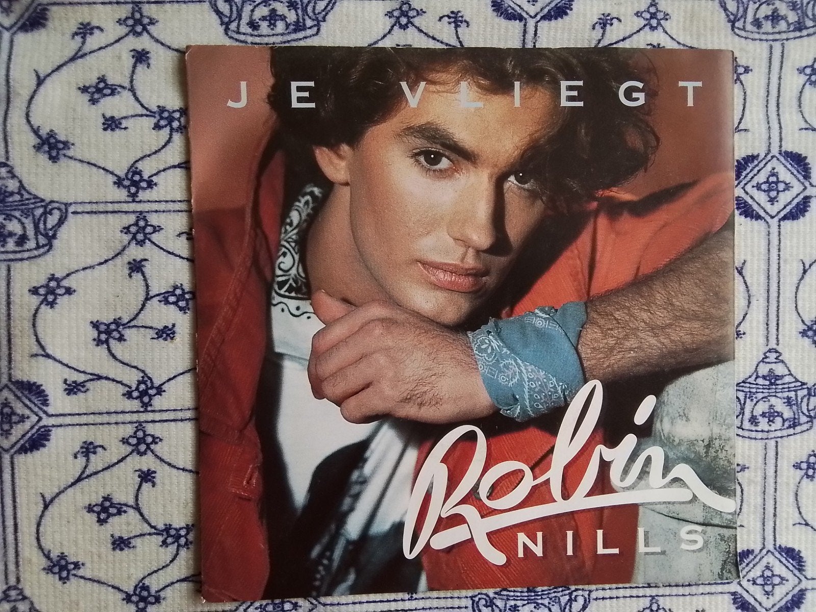 Robin nills         Je vliegt, Ophalen of Verzenden, Zo goed als nieuw, 7 inch, Nederlandstalig