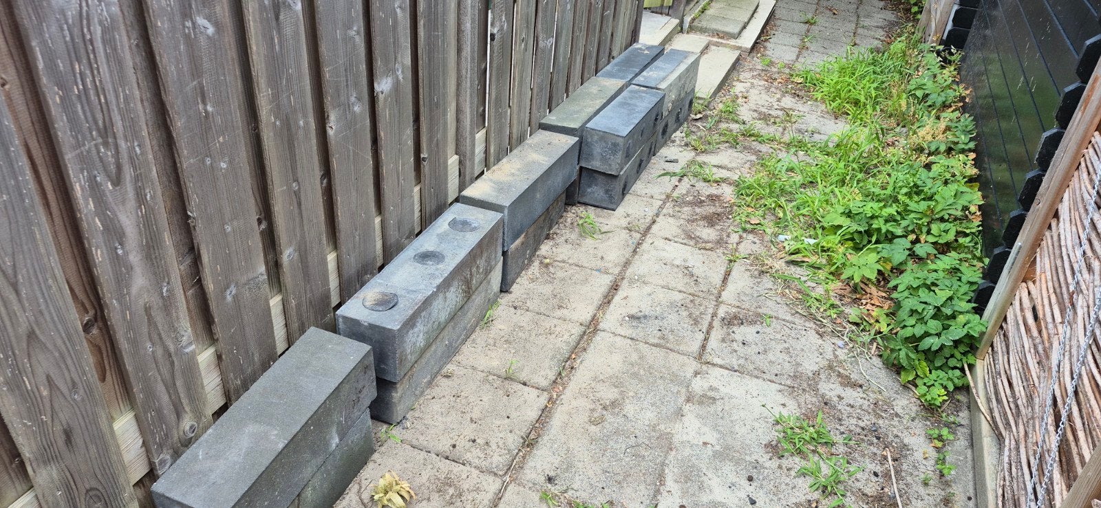 Gebruikte betonnen stapelblokken voor tuin of terras, Ophalen, Gebruikt, Overige typen, Minder dan 5 m²