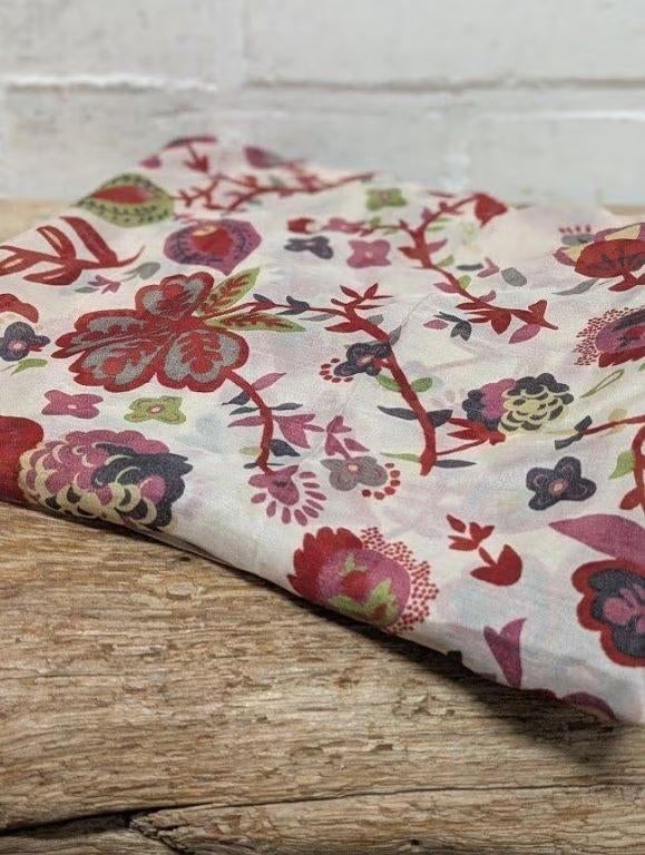 Becksondergaard - 100% zijden grote shawl - Nieuw, Kleding | Dames, Mutsen, Sjaals en Handschoenen, Maat 46/48 (XL) of groter
