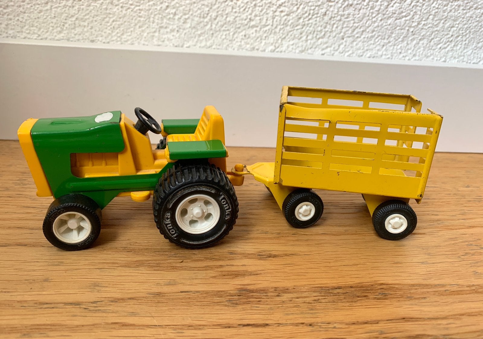 Tonka tractor met aanhanger uit de jaren 70, Ophalen of Verzenden, Gebruikt