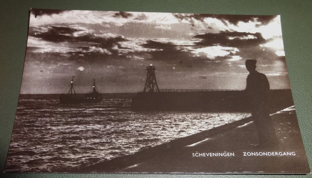 Scheveningen - Zonsondergang - KDh01, Ophalen of Verzenden, 1940 tot 1960, Zuid-Holland