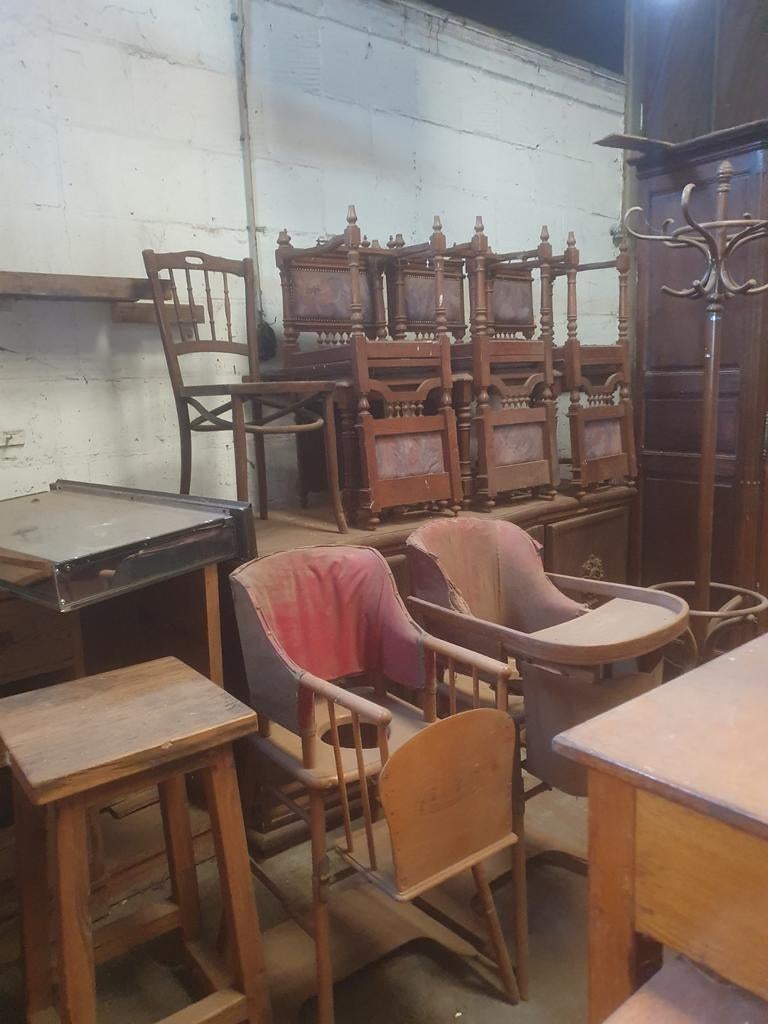 Aangeboden diverse antieke items, Ophalen