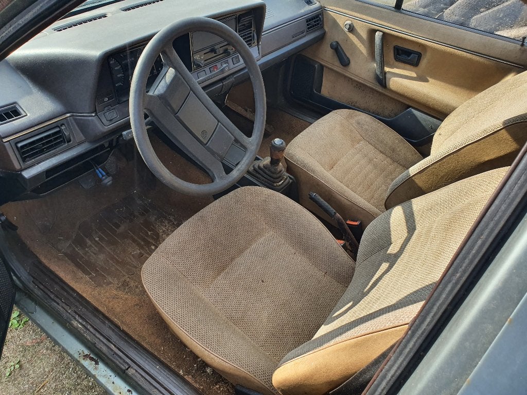Schuurvondst Volkswagen Passat 1.6 Diesel 1987 | 177.261 km, foto 6