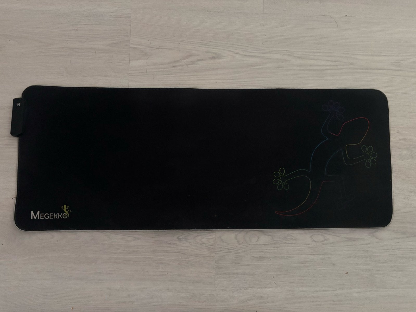 Megekko RGB Muismat Large - Gaming Muismat, Computers en Software, Ophalen of Verzenden, Gaming muismat, Zo goed als nieuw