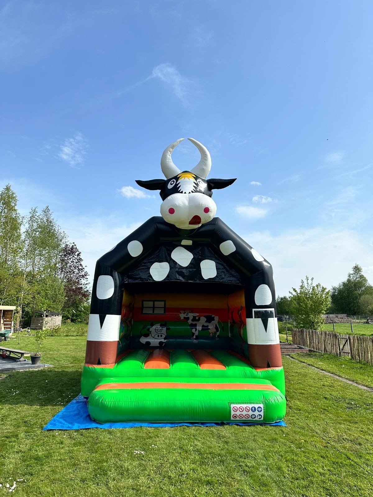 Springkussen te huur, Ophalen, Zo goed als nieuw, Overige