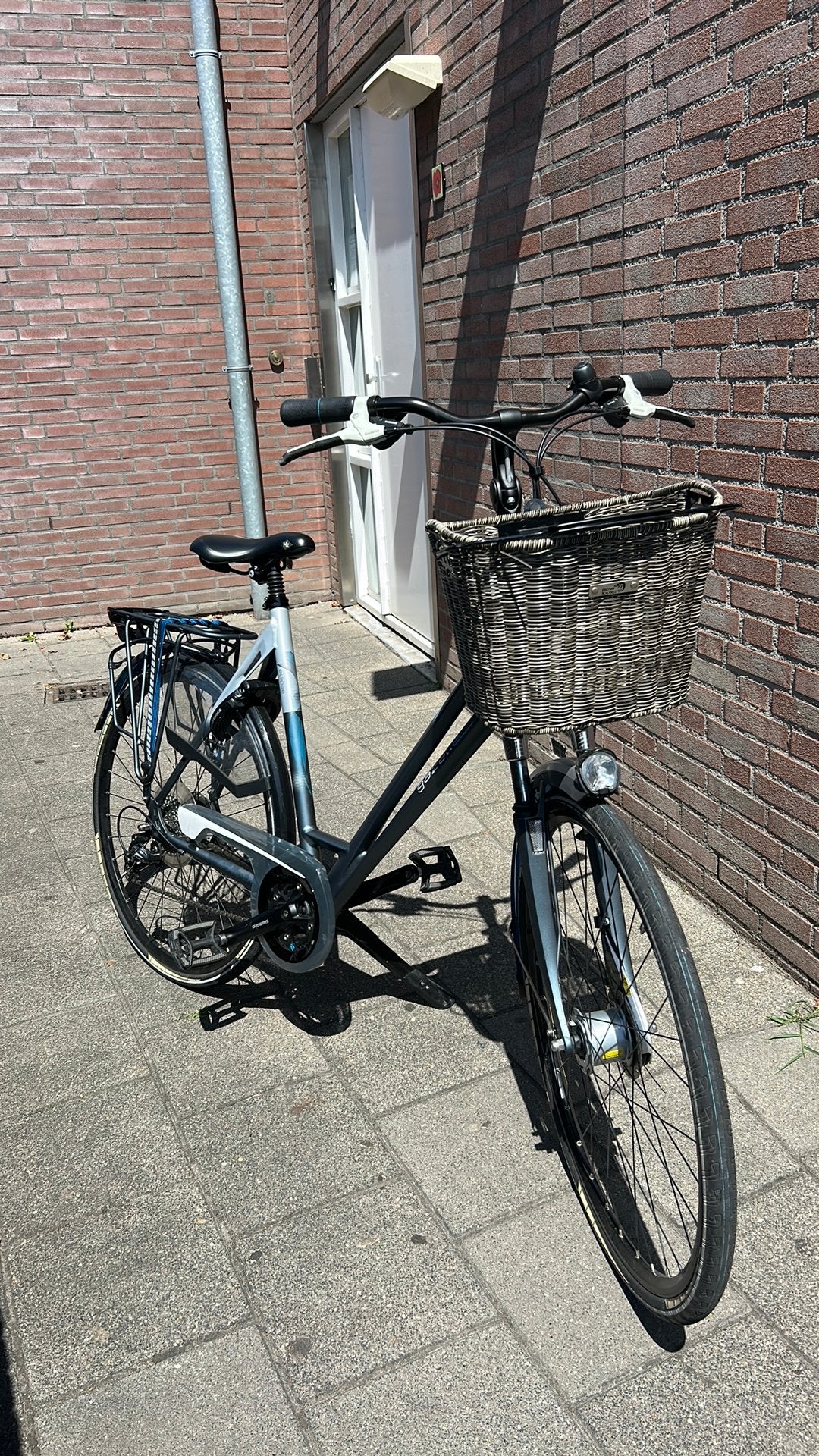 Gazelle Eclipse damesfiets – Zo goed als nieuw, Fietsen en Brommers, Fietsen | Driewielfietsen, Ophalen of Verzenden, Zo goed als nieuw