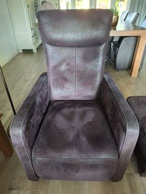 relaxfauteuil + hocker, Ophalen, Gebruikt, 75 tot 100 cm, Leer