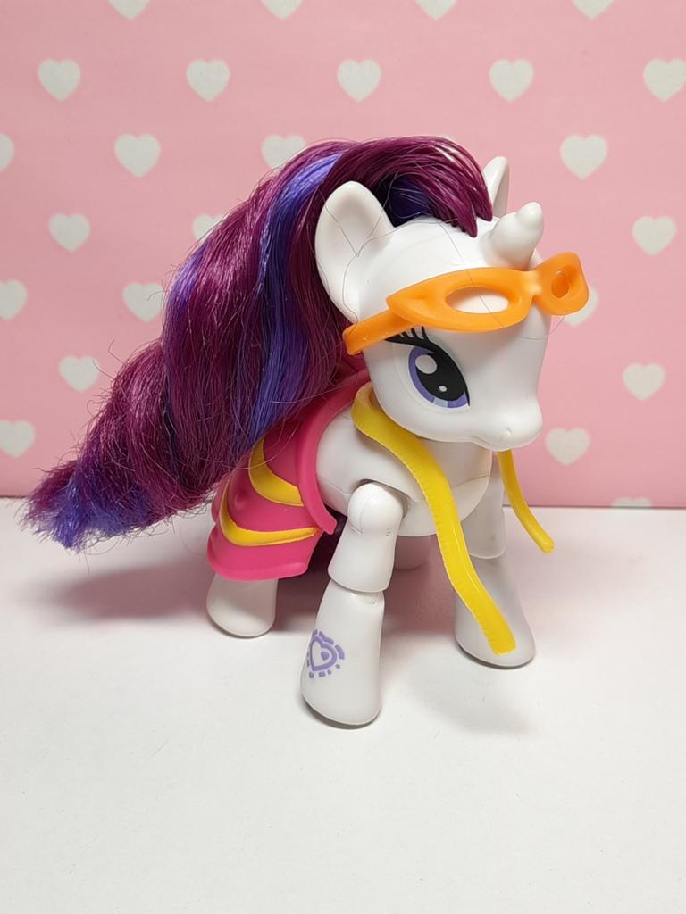 My Little Pony Explore Equestria Rarity Dressmaking G4, Kinderen en Baby's, Speelgoed | My Little Pony, Ophalen of Verzenden, Gebruikt