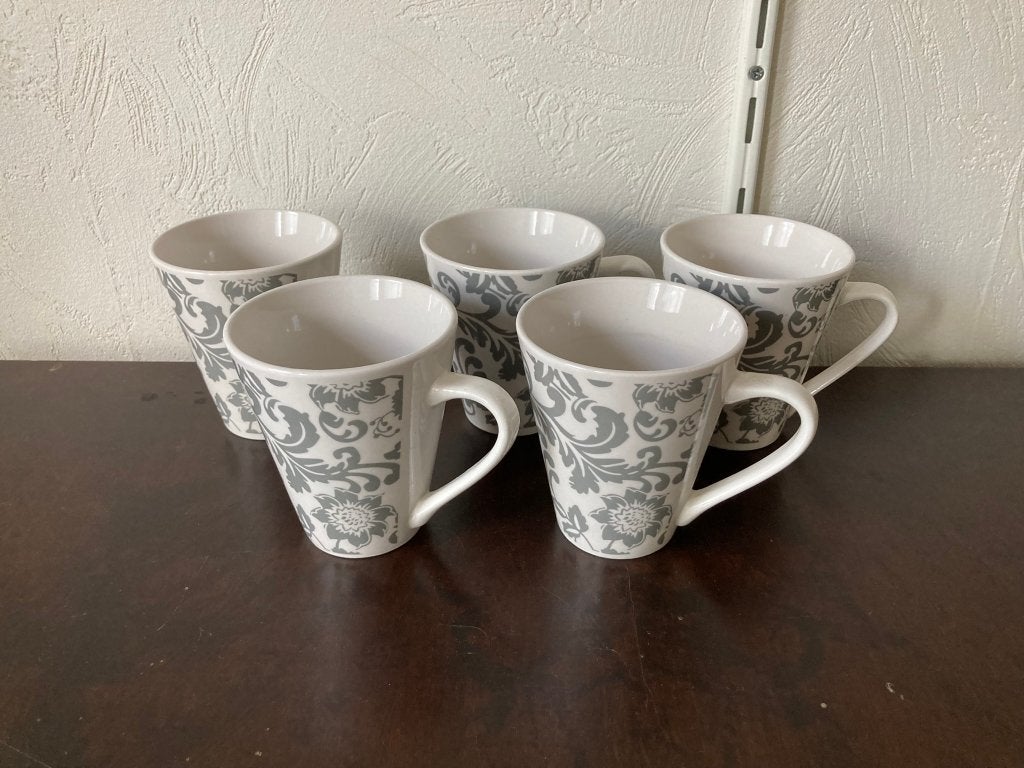 Set van 5 puntgave grijze mokken met oor, Ophalen, Keramiek, Mok, Zo goed als nieuw