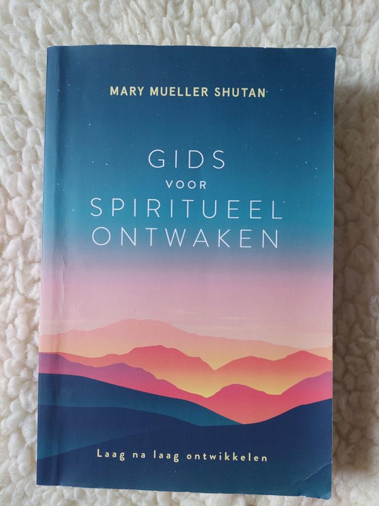 Gids voor Spiritueel Ontwaken - Mary Mueller Shutan, Boeken, Esoterie en Spiritualiteit, Ophalen of Verzenden