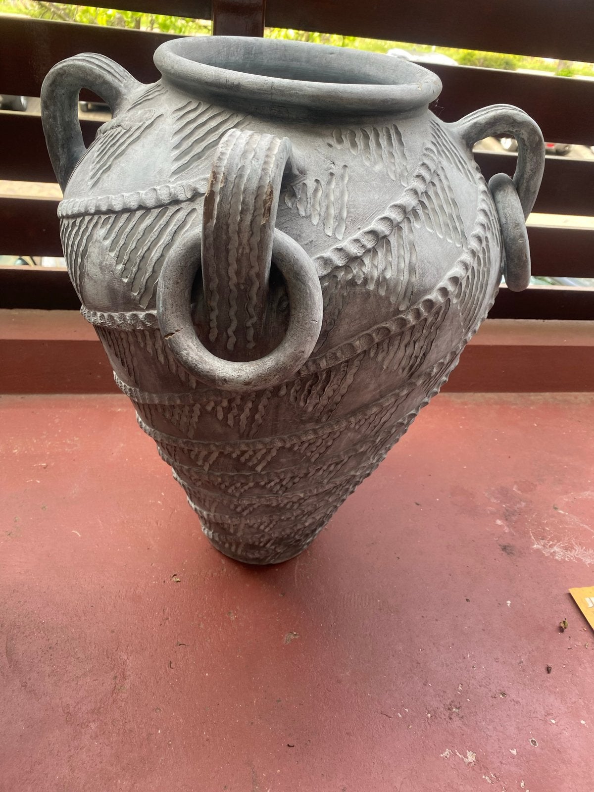 Grote Amphora Vaas met Decoratieve Ringen, Ophalen