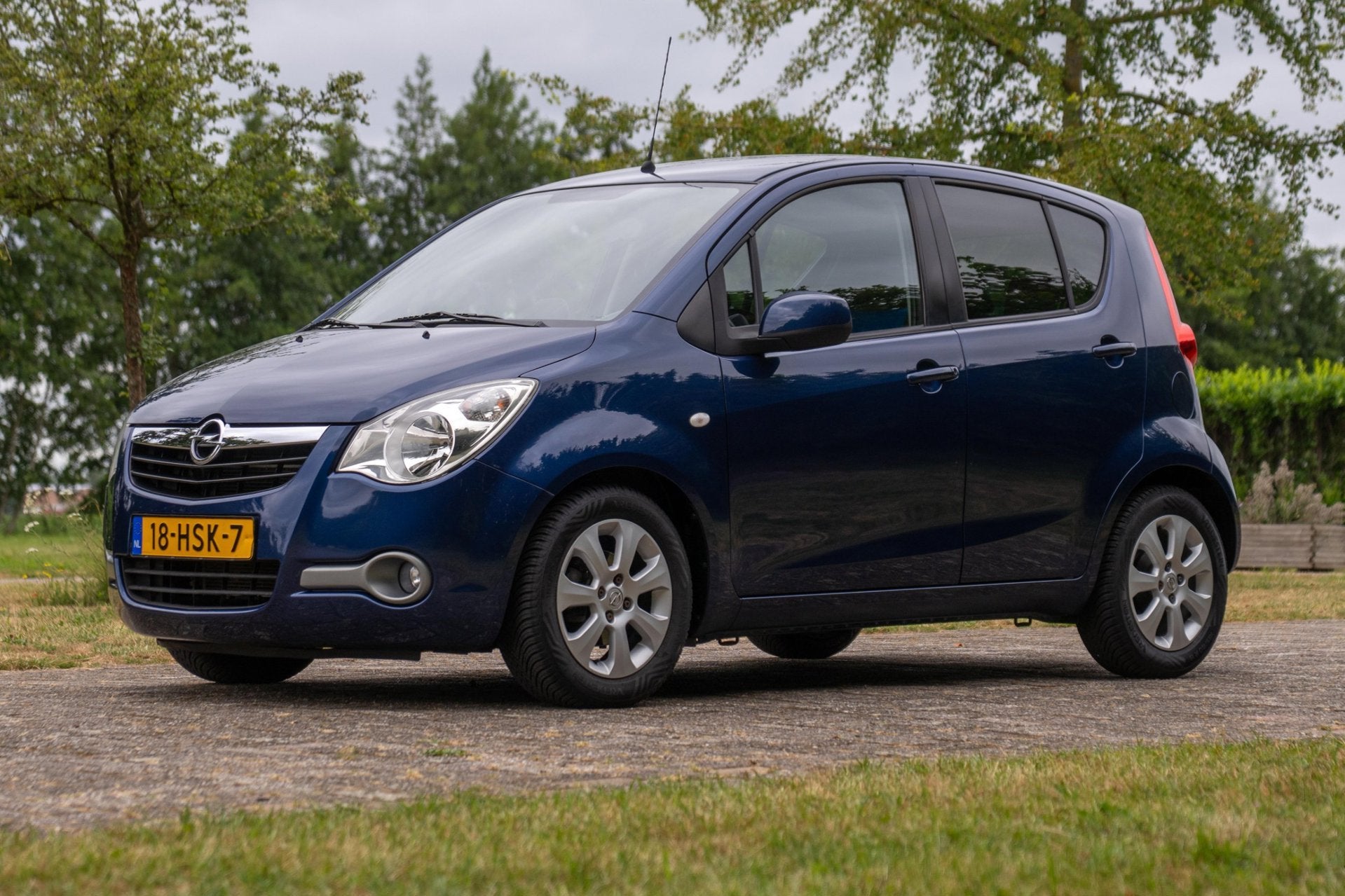 Opel Agila 1.2 Enjoy Automaat 1e Eigenaar 49.440 km +NAP NL-, Auto's, Dealer onderhouden, 4 cilinders, Blauw, Origineel Nederlands