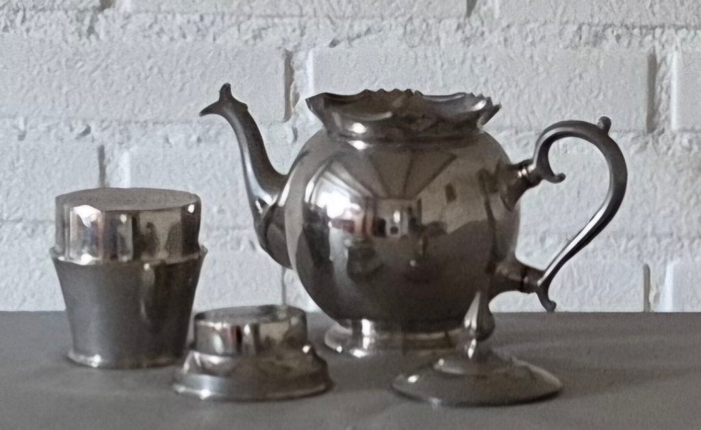 Zilverkleurige thee-/koffiekan met 2 filters Daalderop & Zn, Ophalen of Verzenden