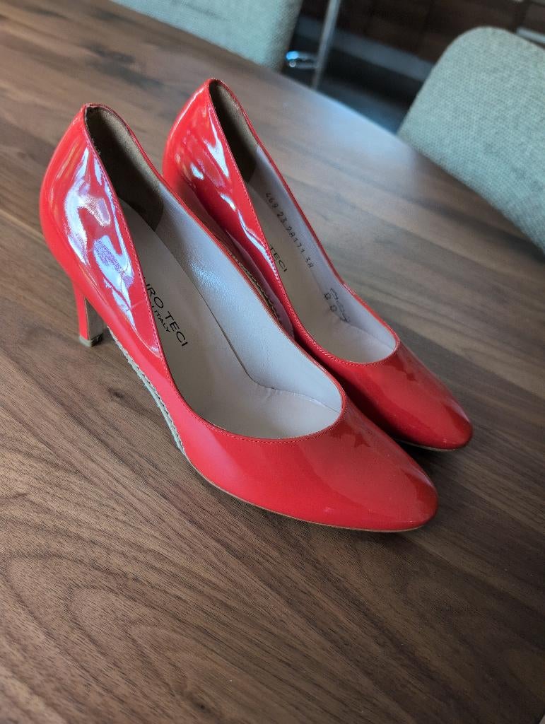Pumps van Mauro Teci maat 38, Mauro Teci, Pumps, Ophalen of Verzenden, Gedragen