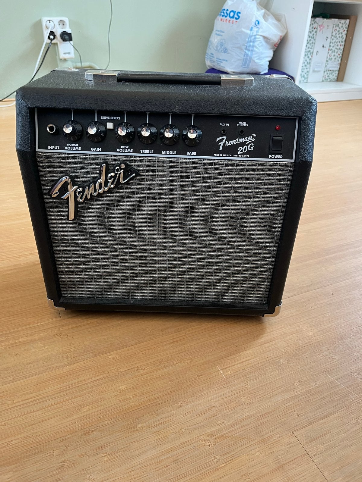Fender Frontman 20G gitaarversterker inclusief snoeren, Ophalen, Zo goed als nieuw, Gitaar, Minder dan 50 watt